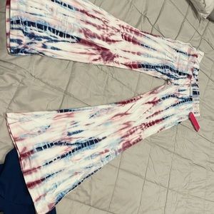 NWT flare leg tie-dye pants size L
